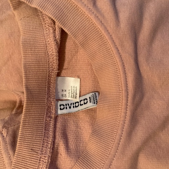 Pink light sweater - Picture 2 of 2